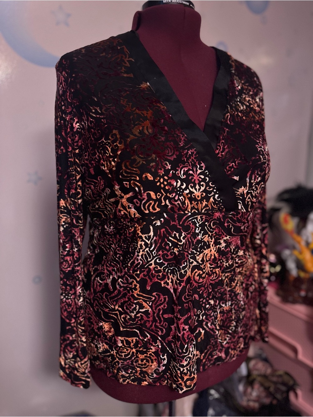 Vintage Venezia Black Velvet Burnout Surplice Top with Burgundy and Pink Accents